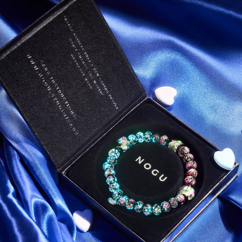Bouquet noir | Argent sterling 925 | Bracelet en verre Firefly avec diamants et cœurs